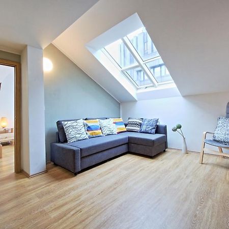 Nabo Apartments Prága Szoba fotó