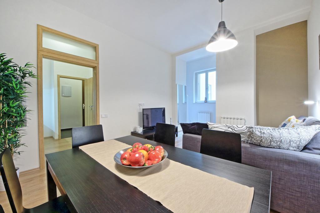 Nabo Apartments Prága Szoba fotó