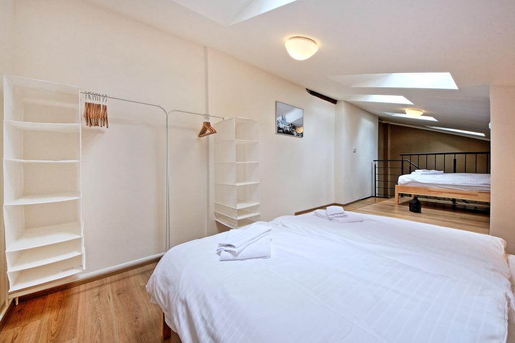 Nabo Apartments Prága Kültér fotó