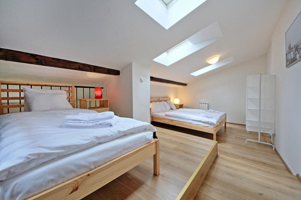 Nabo Apartments Prága Kültér fotó
