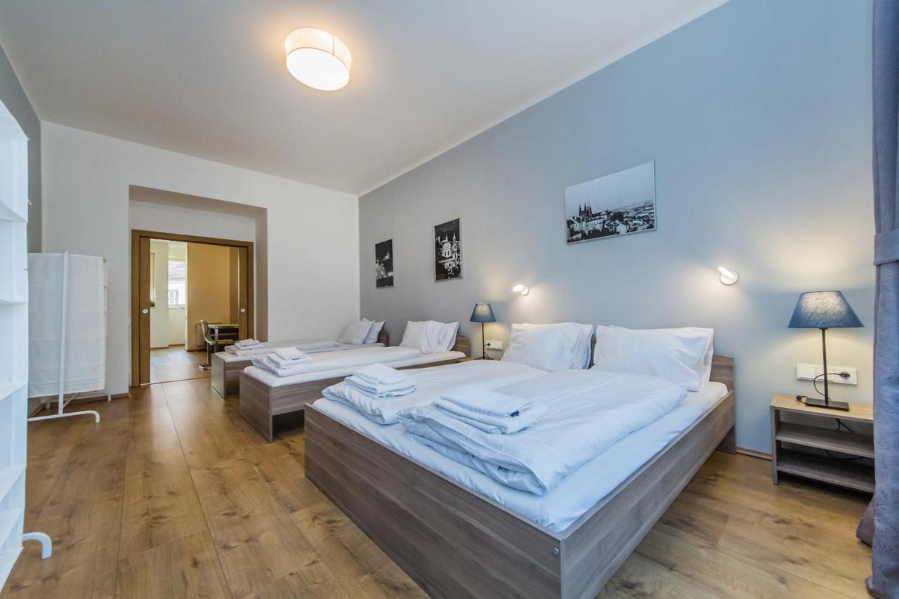 Nabo Apartments Prága Kültér fotó