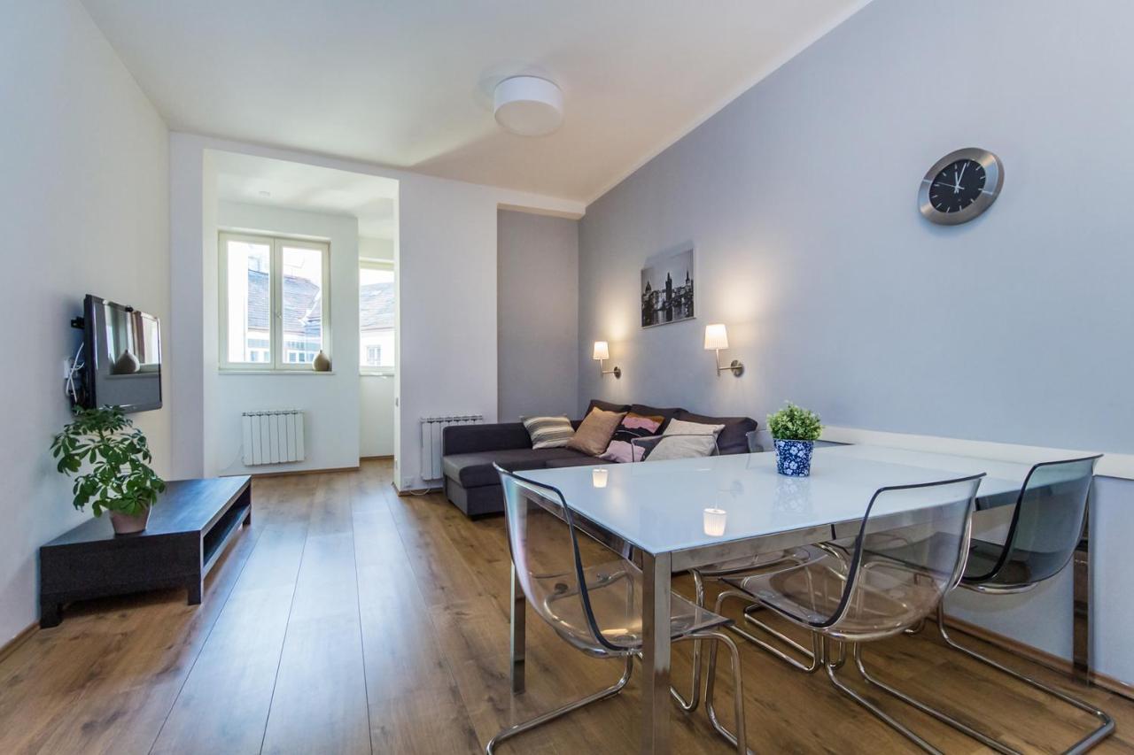 Nabo Apartments Prága Kültér fotó